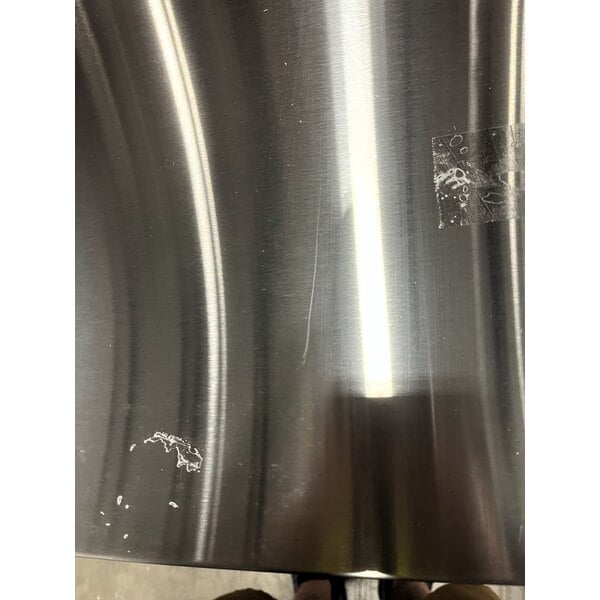 Scratch and Dent Avantco ZUC-48R-HC 48" Front Breathing Undercounter Refrigerator