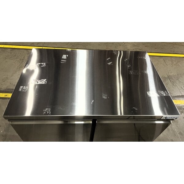 Scratch and Dent Avantco ZUC-48R-HC 48" Front Breathing Undercounter Refrigerator