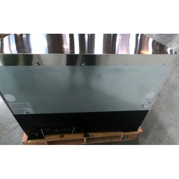 Scratch and Dent Avantco ZUC-48R-HC 48" Front Breathing Undercounter Refrigerator
