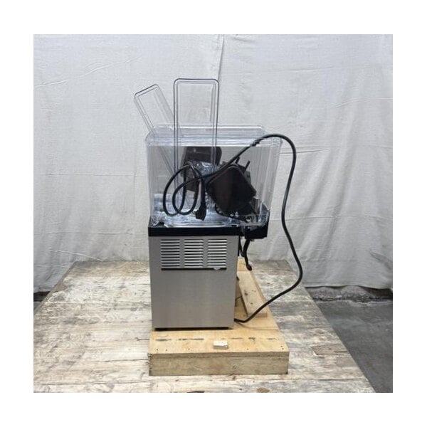 Scratch and Dent Vollrath VBBC3-37-A Triple 2.11 Gallon Bowl Refrigerated Beverage Dispenser - 115V