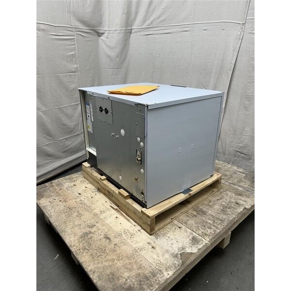 Scratch and Dent Scotsman MC0530MR-1 Prodigy Elite® Series 30" Remote Cooled Medium Cube Ice Machine - 500 lb., 115V