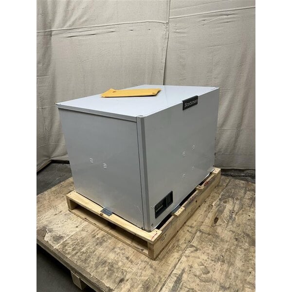 Scratch and Dent Scotsman MC0530MR-1 Prodigy Elite® Series 30" Remote Cooled Medium Cube Ice Machine - 500 lb., 115V