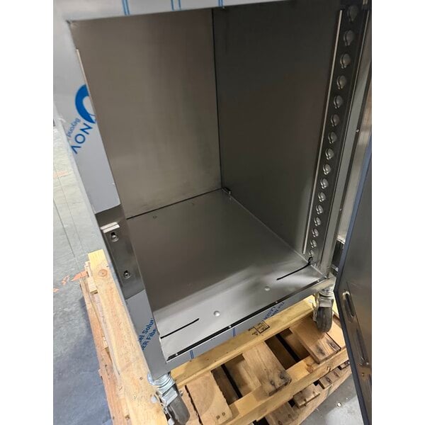 Scratch and Dent Alto-Shaam 1200-UP Mobile 16 Pan Dutch Door Holding Cabinet with Universal Racks - 120V
