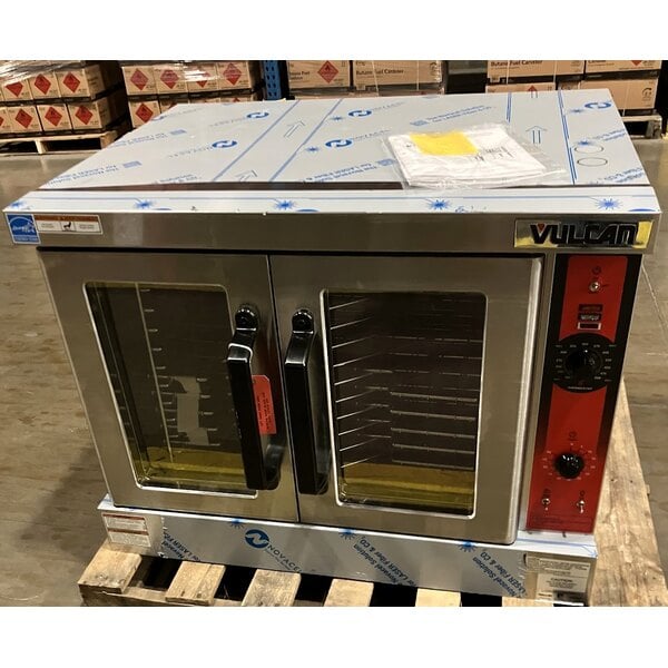 Scratch and Dent Vulcan VC44GD-NAT Natural Gas Double Deck Full Size Gas Convection Oven with Solid State Controls - 100,000 BTU