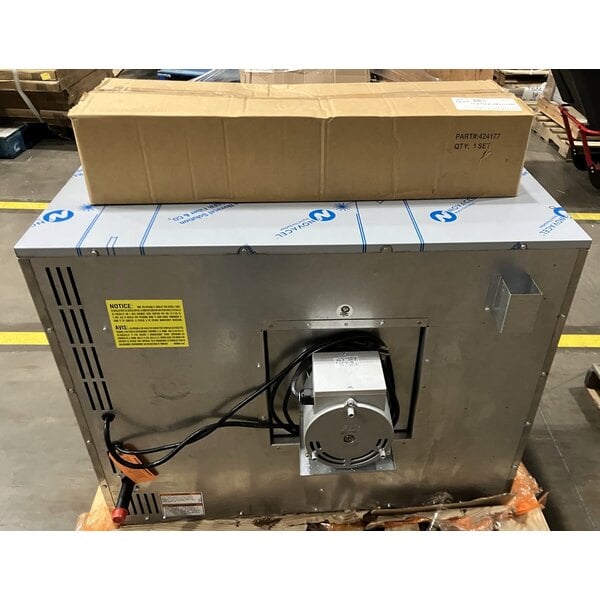 Scratch and Dent Vulcan VC44GD-NAT Natural Gas Double Deck Full Size Gas Convection Oven with Solid State Controls - 100,000 BTU