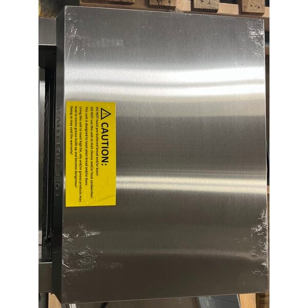 Scratch and Dent Avantco T3600B Commercial 14 1/2" Wide Conveyor Toaster with 3" Opening - 208V, 3600W, 1200 Slices per Hour
