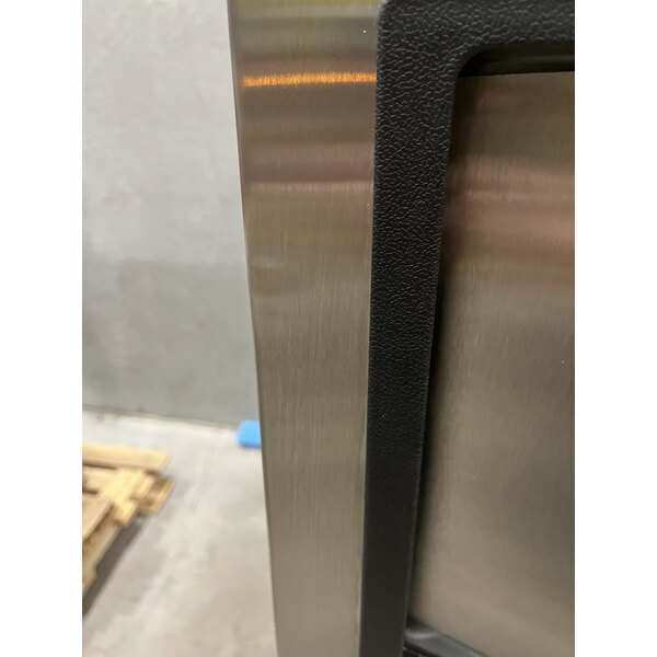 Scratch and Dent True T-12-HC 24 7/8" One Section Solid Door Reach-In Refrigerator