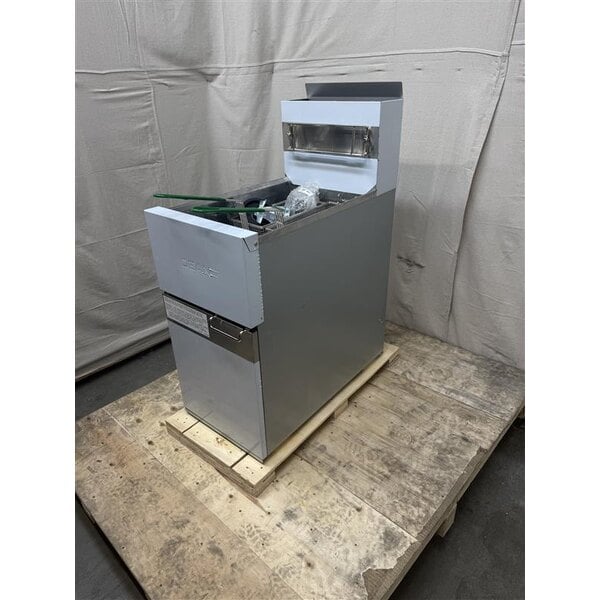 Scratch and Dent Dean by Frymaster SR42G Liquid Propane Super Runner Floor Fryer 35-43 lb.