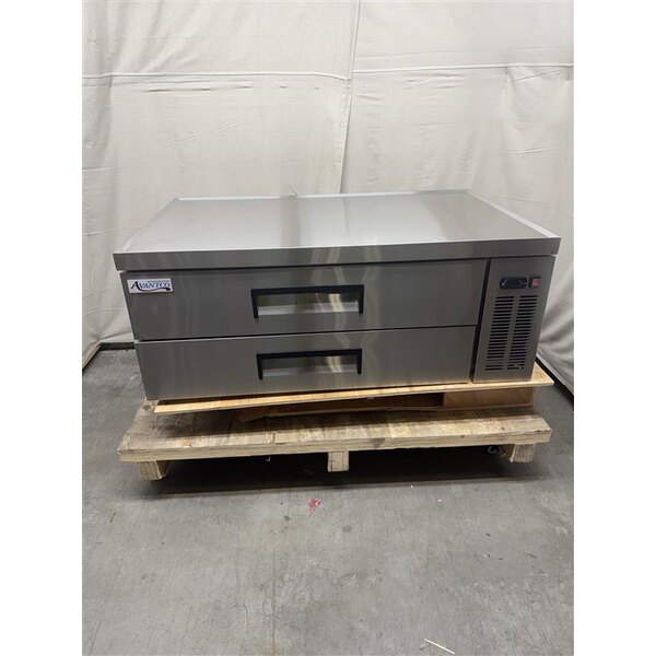 Scratch and Dent Avantco CBE-52-HC 52" 2 Drawer Refrigerated Chef Base