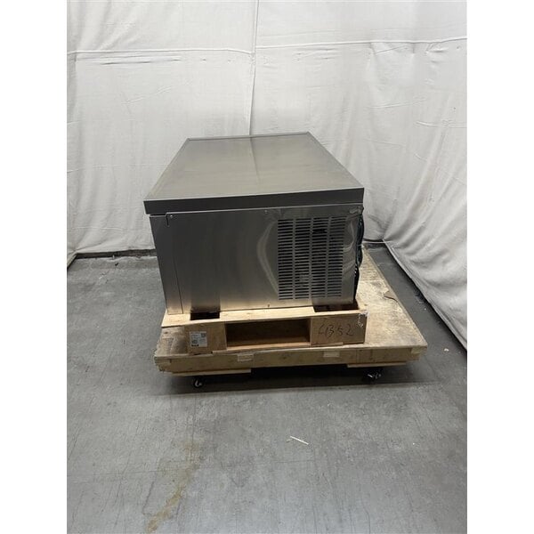 Scratch and Dent Avantco CBE-52-HC 52" 2 Drawer Refrigerated Chef Base