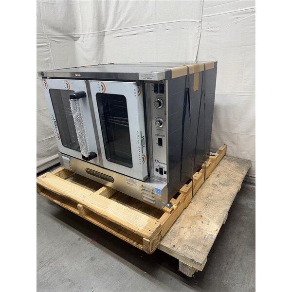 Scratch and Dent Southbend PCE75S/SD Platinum Series 5-Shelf Single Deck Full Size Standard Electric Convection Oven - 208V, 3 Phase, 7.5 kW