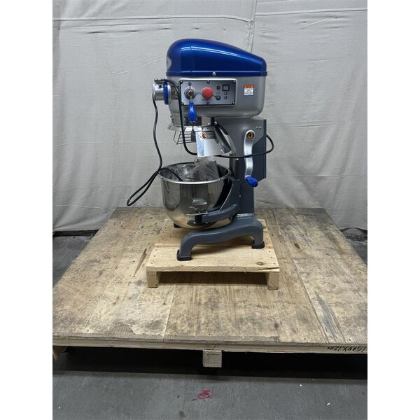 Scratch and Dent Vollrath 40757 20 Qt. Planetary Stand Mixer with Guard & Standard Accessories - 120V, 1/2 hp