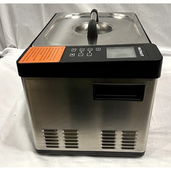 Scratch and Dent VacPak-It SVC100 2.6 Gallon Thermal Sous Vide Circulator - 650W, 110/120V