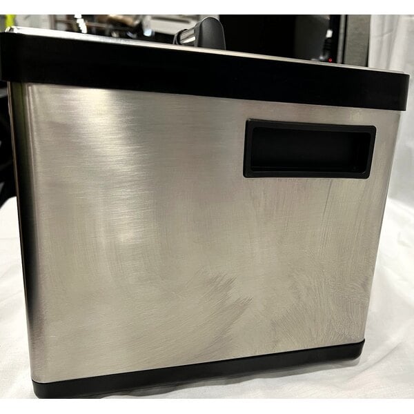 Scratch and Dent VacPak-It SVC100 2.6 Gallon Thermal Sous Vide Circulator - 650W, 110/120V