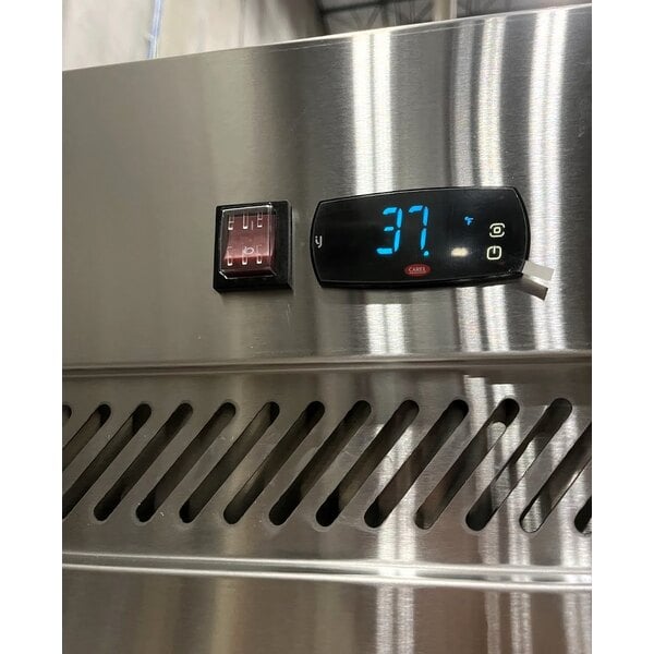 Scratch and Dent Avantco Z2-R-HC 54" Solid Door Stainless Steel Reach-In Refrigerator