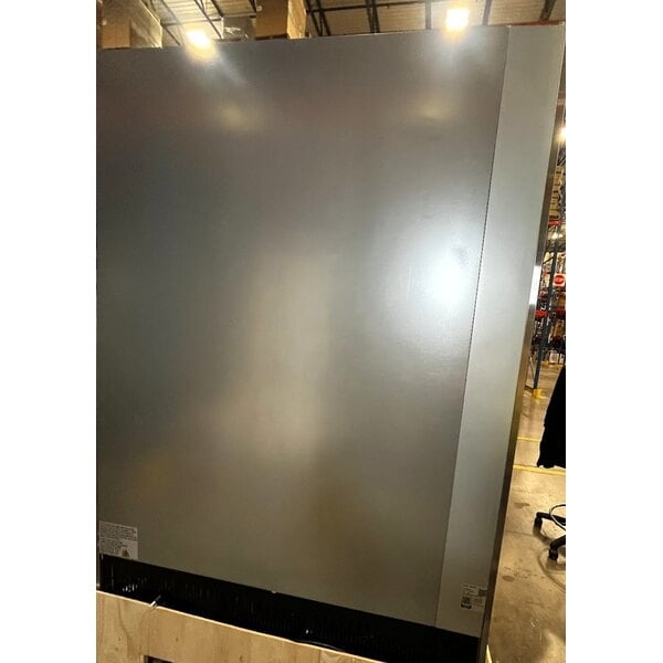 Scratch and Dent Avantco A-49F-HC 54" Solid Door Reach-In Freezer
