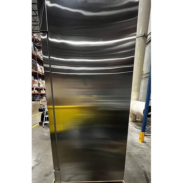 Scratch and Dent Avantco A-49F-HC 54" Solid Door Reach-In Freezer