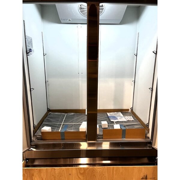 Scratch and Dent Avantco A-49F-HC 54" Solid Door Reach-In Freezer