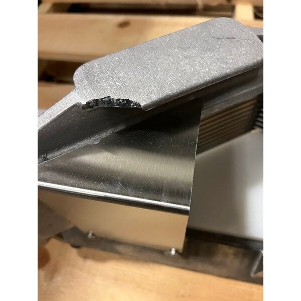 Scratch and Dent Nemco 55600-2 1/4" Easy Tomato Slicer