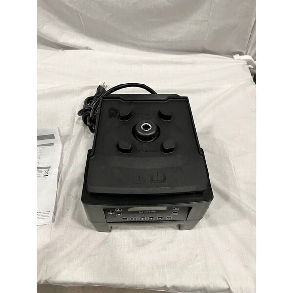 Scratch and Dent Vitamix 36019-ABAB The Quiet One 3 hp Blender with Cover and 48 oz. Container - 120V