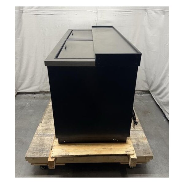Scratch and Dent True TD-65-24-HC 64 1/2" Black Horizontal Bottle Cooler