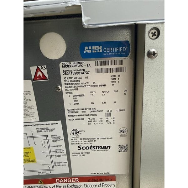 Scratch and Dent Scotsman MC0330MWX-1A Prodigy Elite® Series 30" Water-Cooled Medium Cube Ice Machine - 372 lb., 115V
