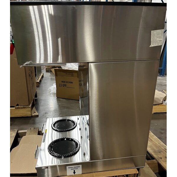 Scratch and Dent Bunn 20900.0011 Dual GPR-DBC 18.9 Gallon Dual Coffee Brewer - 120/240V, 6,890W