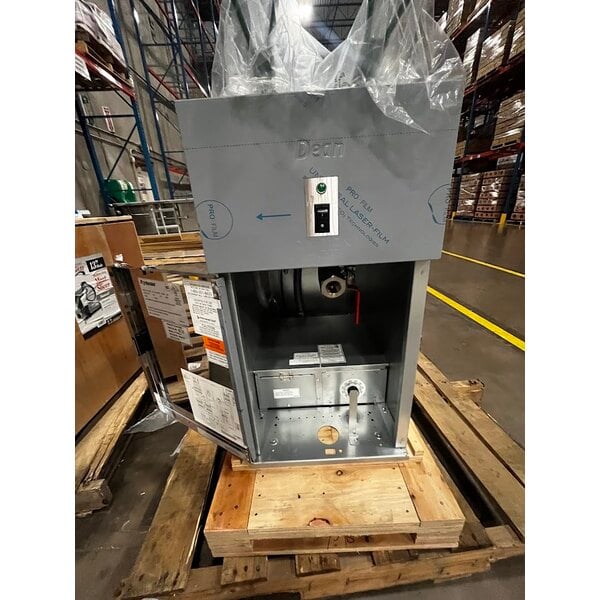 Scratch and Dent Dean by Frymaster SR114E Super Runner Economy 40 lb. Electric Floor Fryer - 240V, 1 Phase
