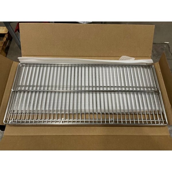 Scratch and Dent Vollrath HFM-36 36" Hot Food Merchandiser - 1440W