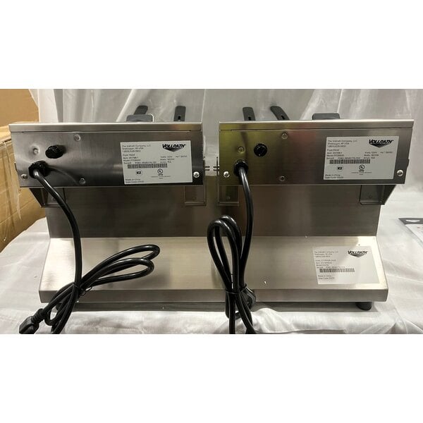 Scratch and Dent Vollrath CF2-1800DUAL 20 lb. Commercial Countertop Deep Fryer - Twin Pot 120V