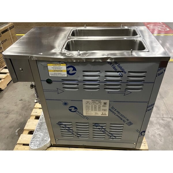 Scratch and Dent Spaceman 6455-CL Double 17 Qt. Countertop Pourover Slushy / Granita Frozen Drink Machine - 115V