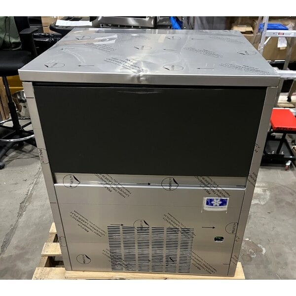 Scratch and Dent Manitowoc UFP0350A-161 Undercounter Air-Cooled Flake Ice Machine - 400 lb., 115V
