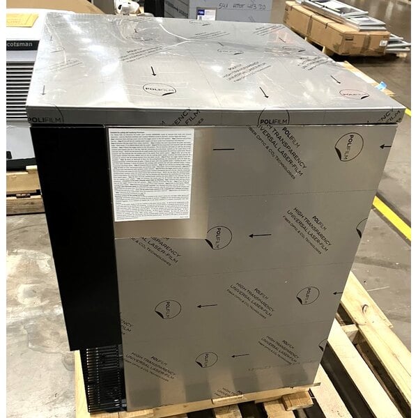 Scratch and Dent Manitowoc UFP0350A-161 Undercounter Air-Cooled Flake Ice Machine - 400 lb., 115V