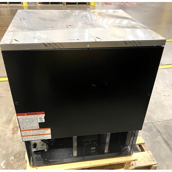 Scratch and Dent Manitowoc UFP0350A-161 Undercounter Air-Cooled Flake Ice Machine - 400 lb., 115V