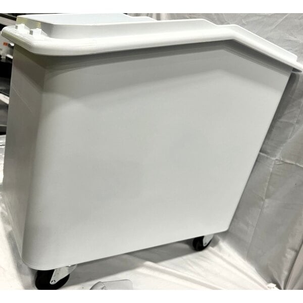 Scratch and Dent Rubbermaid® FG360388WHT ProSave 30.8 Gallon / 490 Cup White Slant Top Mobile Ingredient Storage Bin with Sliding Lid & Scoop