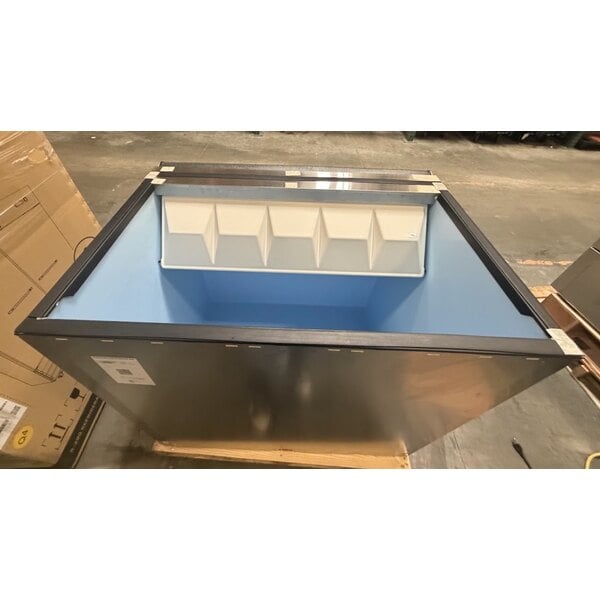 Scratch and Dent Hoshizaki B-700SF 44" Ice Storage Bin with Stainless Steel Finish - 700 lb.