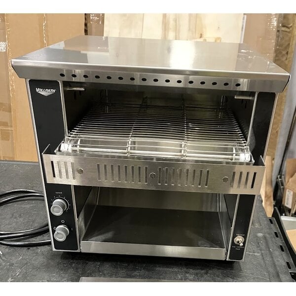 Scratch and Dent Vollrath CT2BH-120400 JT1BH Conveyor Toaster with 2 1/2" Opening - 120V, 1600W