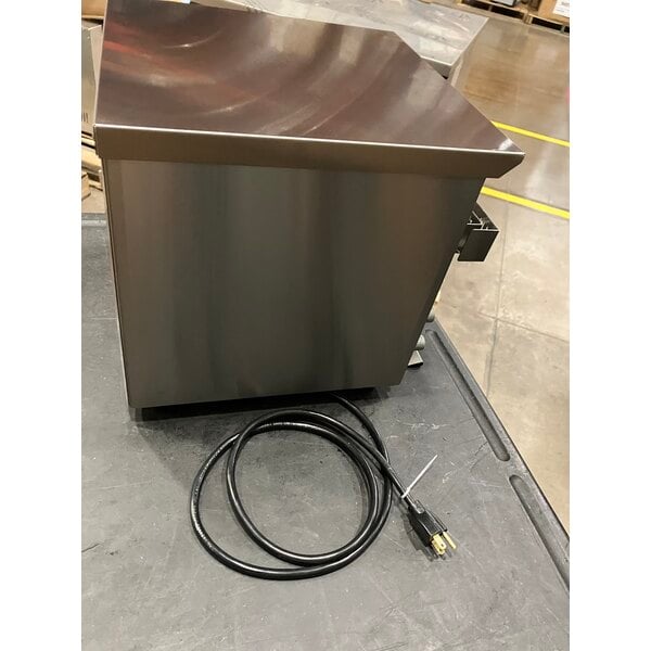 Scratch and Dent Vollrath CT2BH-120400 JT1BH Conveyor Toaster with 2 1/2" Opening - 120V, 1600W