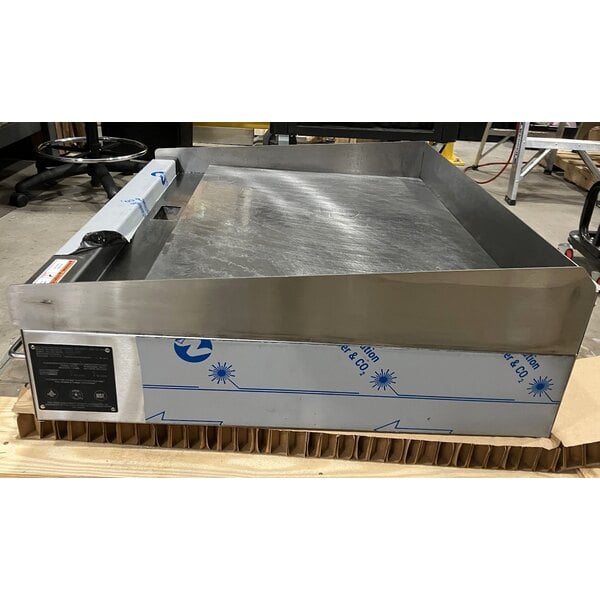 Scratch and Dent Wolf by Vulcan AGM36-LP Liquid Propane 36" Heavy-Duty Gas Countertop Griddle with Manual Controls - 81,000 BTU