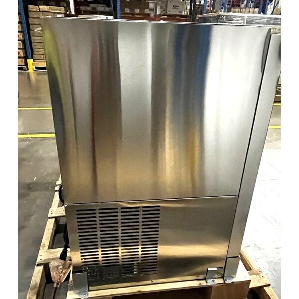 Scratch and Dent Avantco UBB-72-GT-S 73" Stainless Steel Underbar Height Narrow Solid Door Back Bar Refrigerator with Galvanized Top and LED Lighting