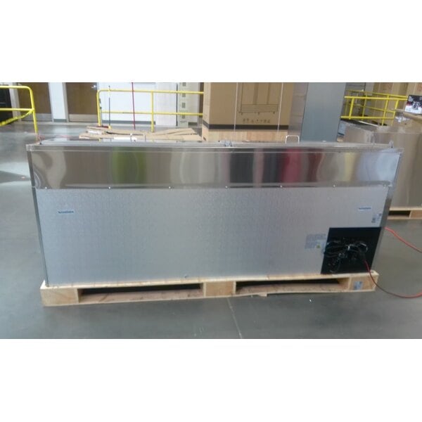 Scratch and Dent Avantco SSPPT-3 94" 3 Door Refrigerated Pizza Prep Table