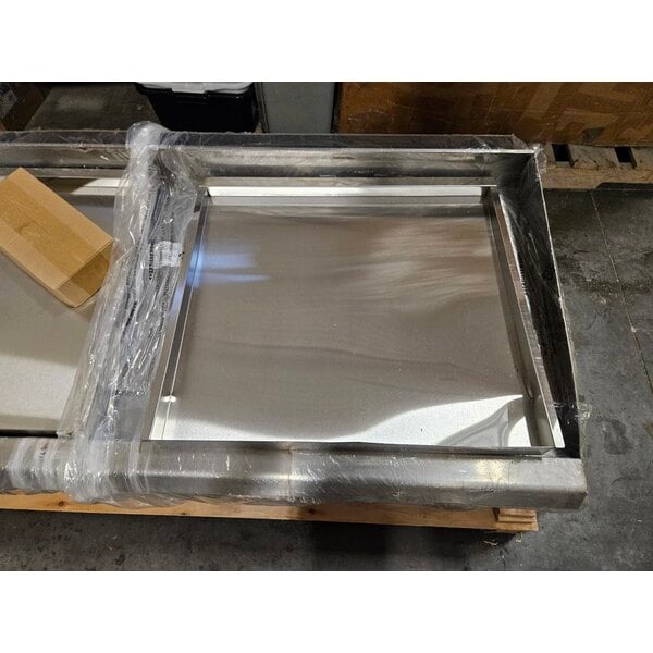 Scratch and Dent Cooking Performance Group GT-CPG-60-NL 60" Gas Countertop Griddle with Thermostatic Controls - 150,000 BTU