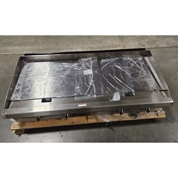 Scratch and Dent Cooking Performance Group GT-CPG-60-NL 60" Gas Countertop Griddle with Thermostatic Controls - 150,000 BTU