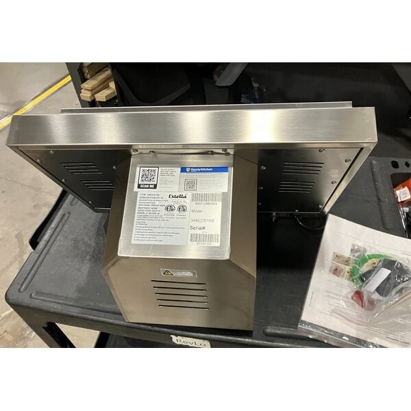 Scratch and Dent Estella EDS18S 18" Countertop One Stage Dough Sheeter - 120V, 1/2 HP