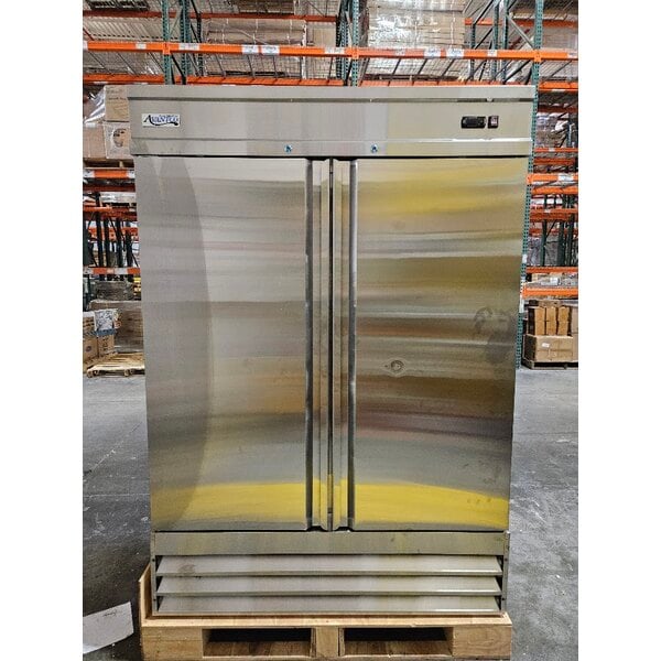Scratch and Dent Avantco SS-2F-HC 54" Stainless Steel Two Section Solid Door Reach-In Freezer