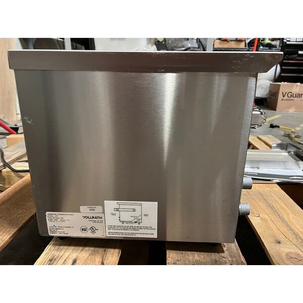 Scratch and Dent Vollrath CT2-120350 JT1 Conveyor Toaster with 1 1/2" Opening - 120V, 1600W
