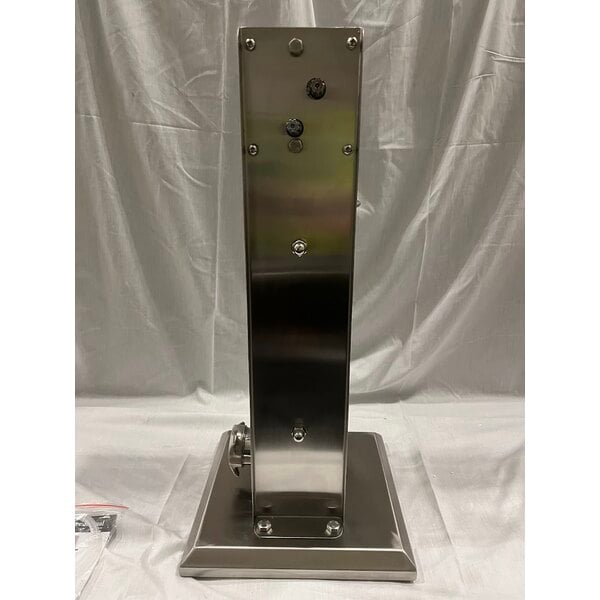 Scratch and Dent Avantco 20 lb. Stainless Steel Vertical Manual Sausage Stuffer with 5/8", 7/8", 1 1/4", and 1 1/2" Stainless Steel Funnels