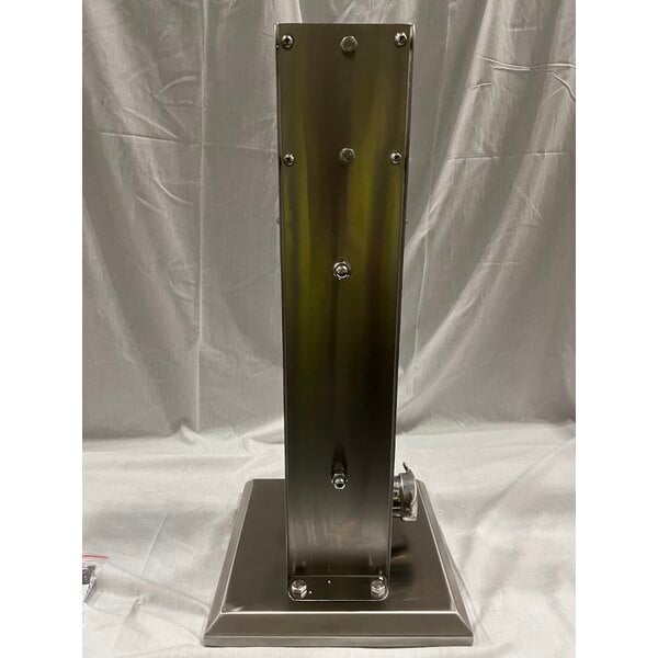 Scratch and Dent Avantco 20 lb. Stainless Steel Vertical Manual Sausage Stuffer with 5/8", 7/8", 1 1/4", and 1 1/2" Stainless Steel Funnels