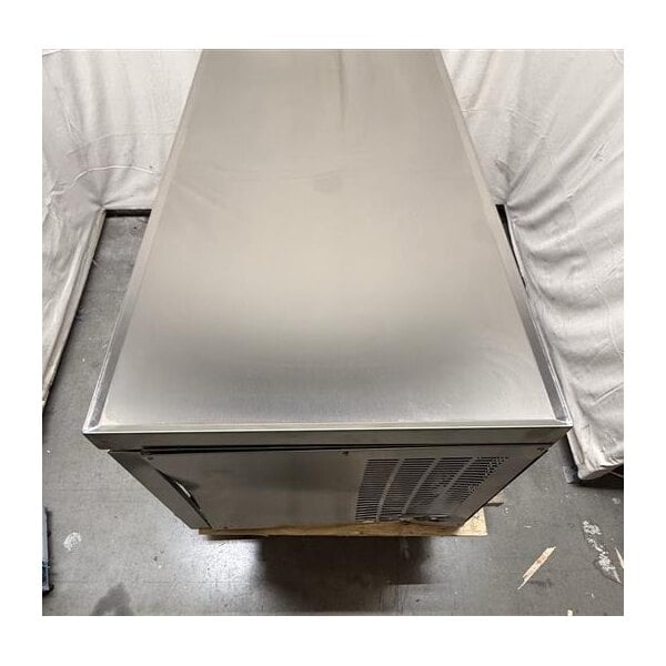 Scratch and Dent Avantco CBE-84-HC 84" 4 Drawer Refrigerated Chef Base
