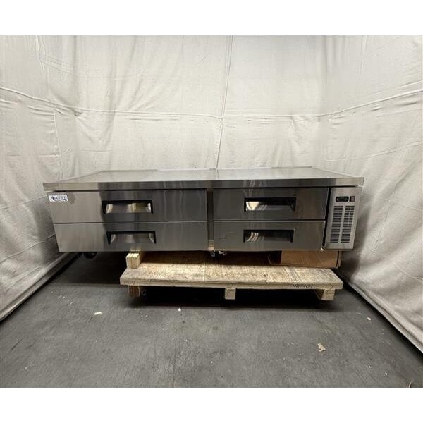 Scratch and Dent Avantco CBE-84-HC 84" 4 Drawer Refrigerated Chef Base